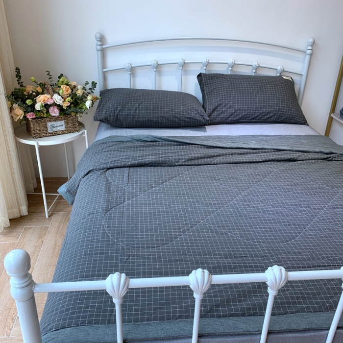 91家纺网 家纺一手货源 找家纺 久典家居 2020新款色织水洗棉夏被 深灰格（B版深灰）