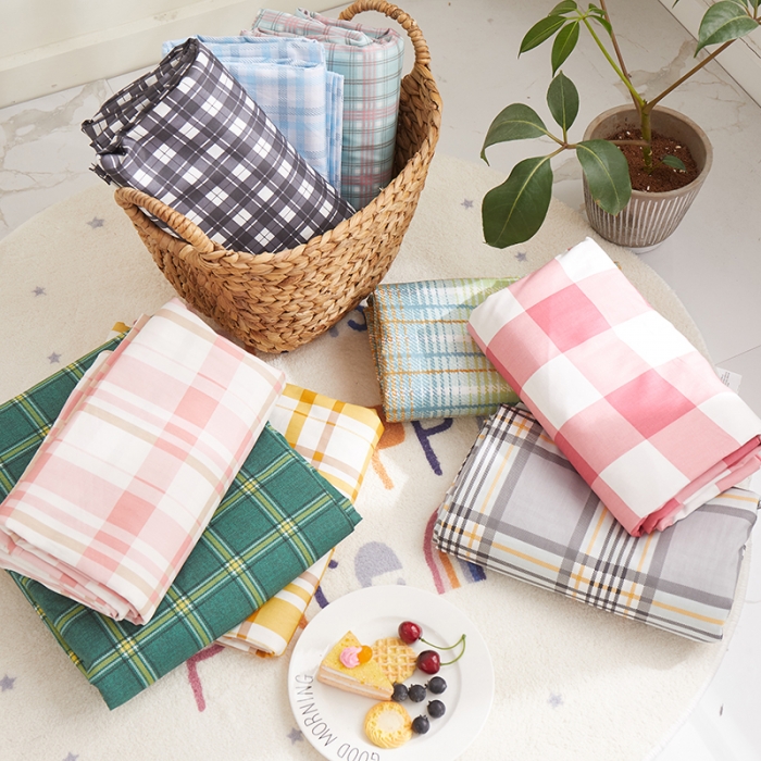 91家纺网 家纺一手货源 找家纺 一米阳光2020新款格子系列单枕套48X74cm/对艳丽红