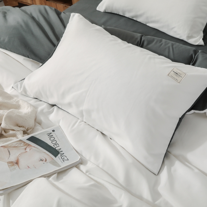 91家纺网 家纺一手货源 找家纺 米粒 2020新款纯色磨毛四件套 白+深灰