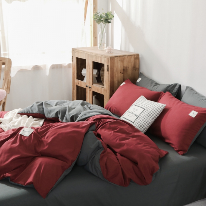 91家纺网 家纺一手货源 找家纺 米粒 2020新款纯色磨毛四件套 枣红+深灰