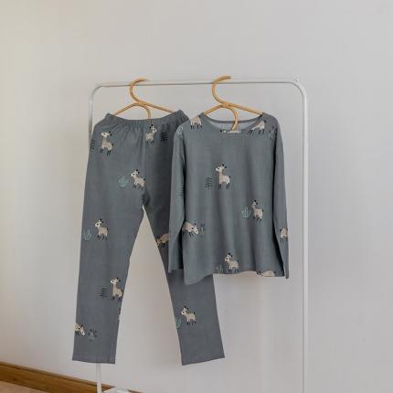 91家纺网 家纺一手货源 找家纺 风向标家纺 2020新款针织印花家居服 小鹿-套装