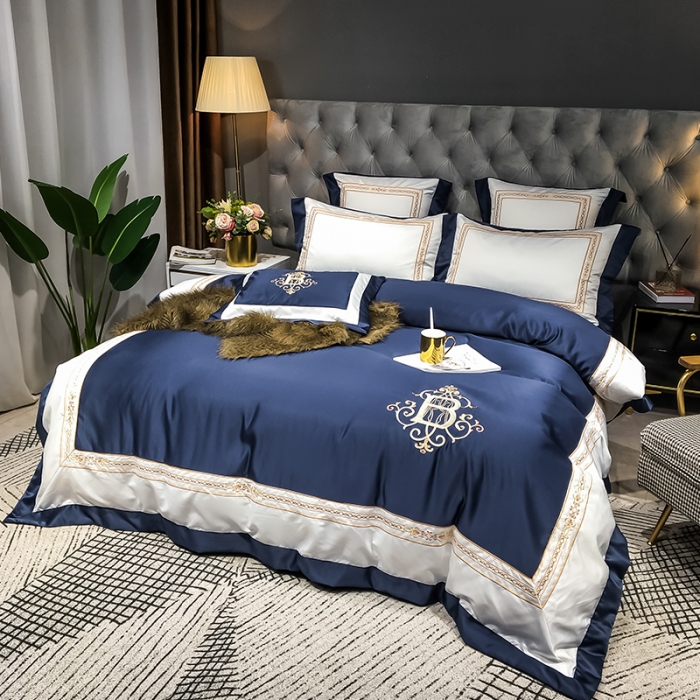 91家纺网 家纺一手货源 找家纺 安妮家居 2020新款TB大牌风贡缎全棉四件套影棚图 藏蓝