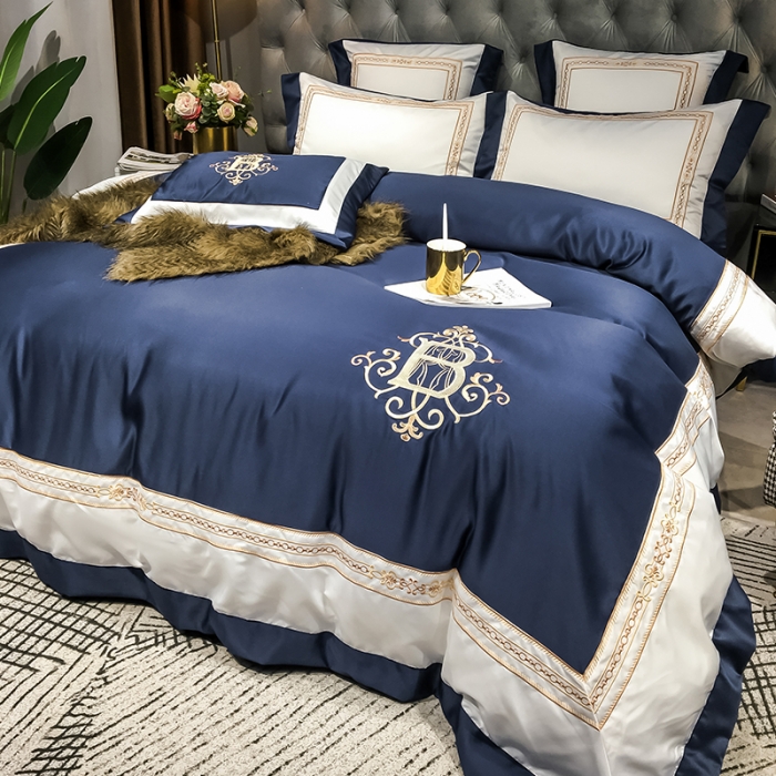 91家纺网 家纺一手货源 找家纺 安妮家居 2020新款TB大牌风贡缎全棉四件套影棚图 藏蓝