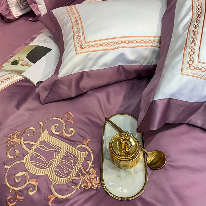 91家纺网 家纺一手货源 找家纺 （总）安妮家居 2020新款TB大牌风贡缎全棉四件套实拍图