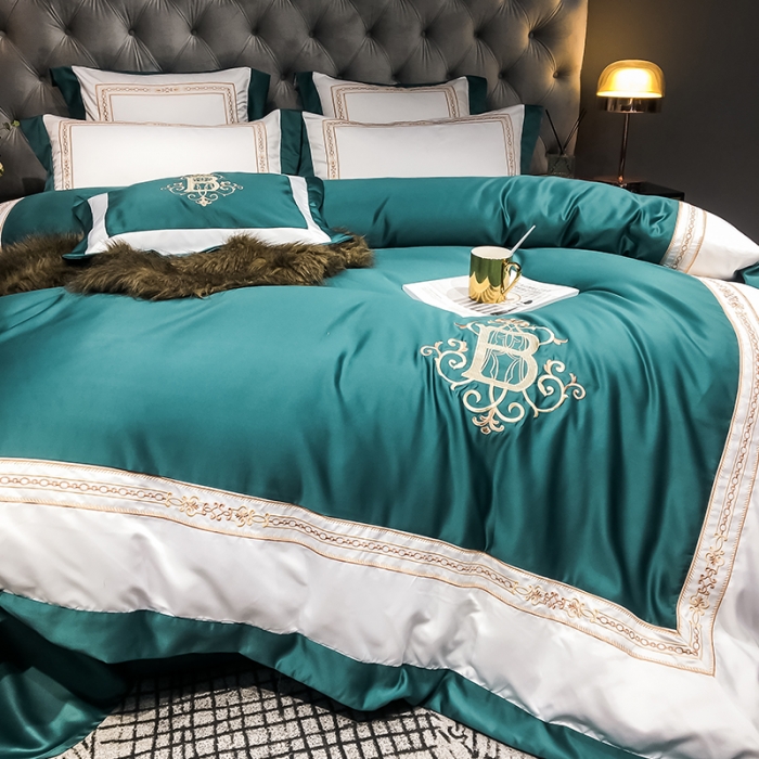 91家纺网 家纺一手货源 找家纺 安妮家居 2020新款TB大牌风贡缎全棉四件套影棚图 墨绿