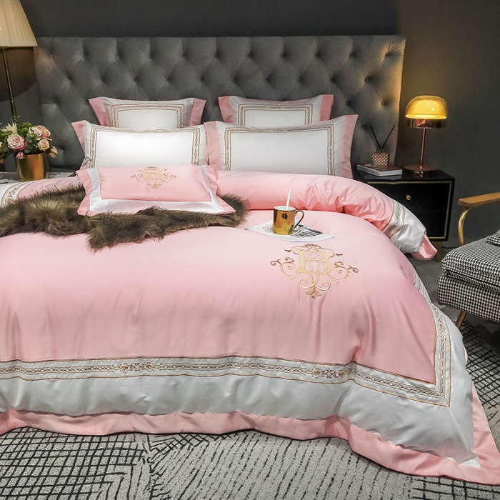 91家纺网 家纺一手货源 找家纺 安妮家居 2020新款TB大牌风贡缎全棉四件套影棚图 玉粉