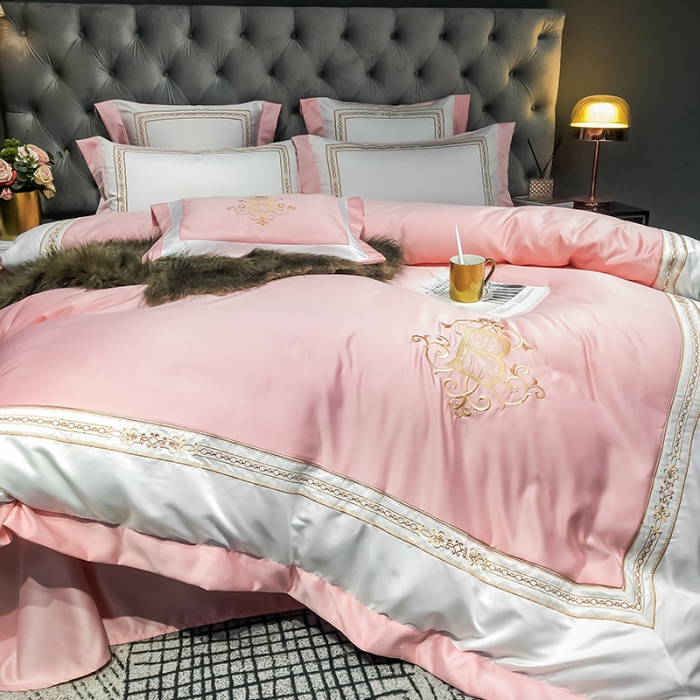 91家纺网 家纺一手货源 找家纺 安妮家居 2020新款TB大牌风贡缎全棉四件套影棚图 玉粉