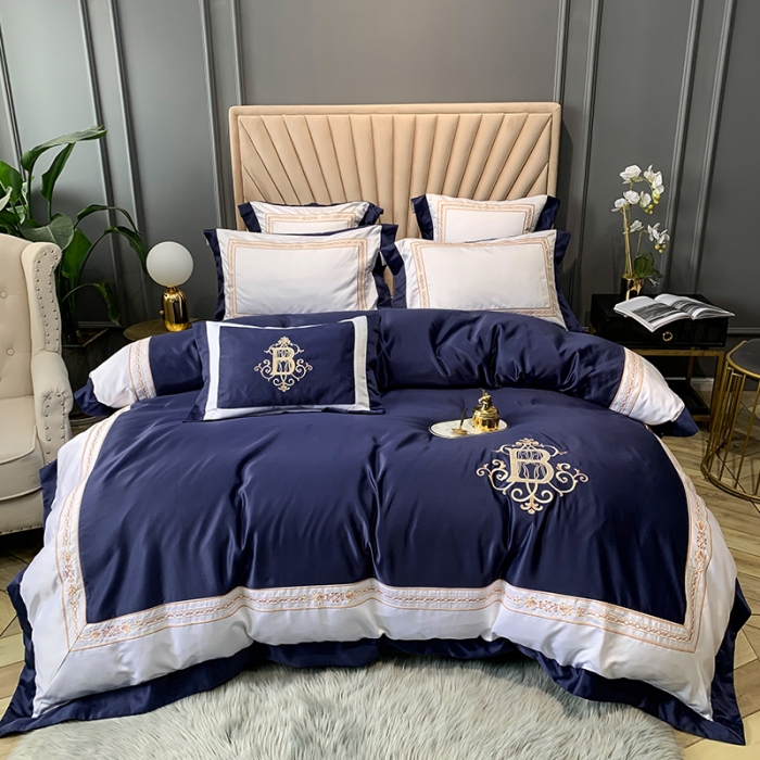 91家纺网 家纺一手货源 找家纺 安妮家居 2020新款TB大牌风贡缎全棉四件套实拍图 藏青