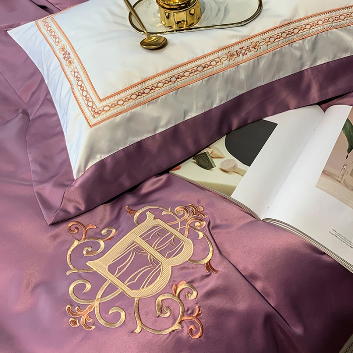 91家纺网 家纺一手货源 找家纺 安妮家居 2020新款TB大牌风贡缎全棉四件套实拍图 豆沙紫