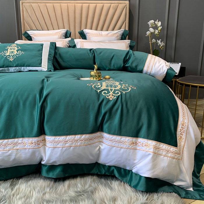 91家纺网 家纺一手货源 找家纺 安妮家居 2020新款TB大牌风贡缎全棉四件套实拍图 墨绿