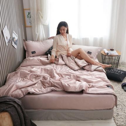 91家纺网 家纺一手货源 找家纺 梦镜家纺 2025新款水洗真丝可机洗冰丝夏被夏凉被子被芯香槟