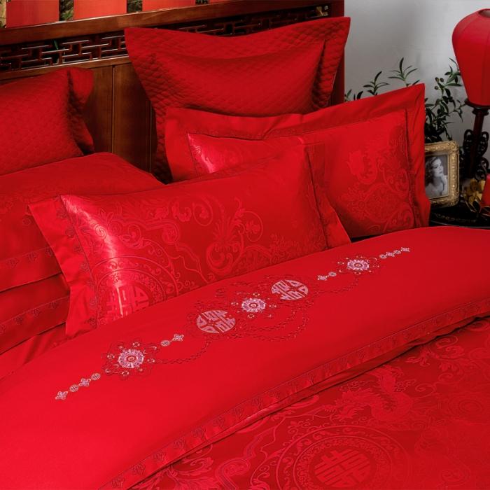 91家纺网 家纺一手货源 找家纺 60支丝棉贡缎提花经典绣花