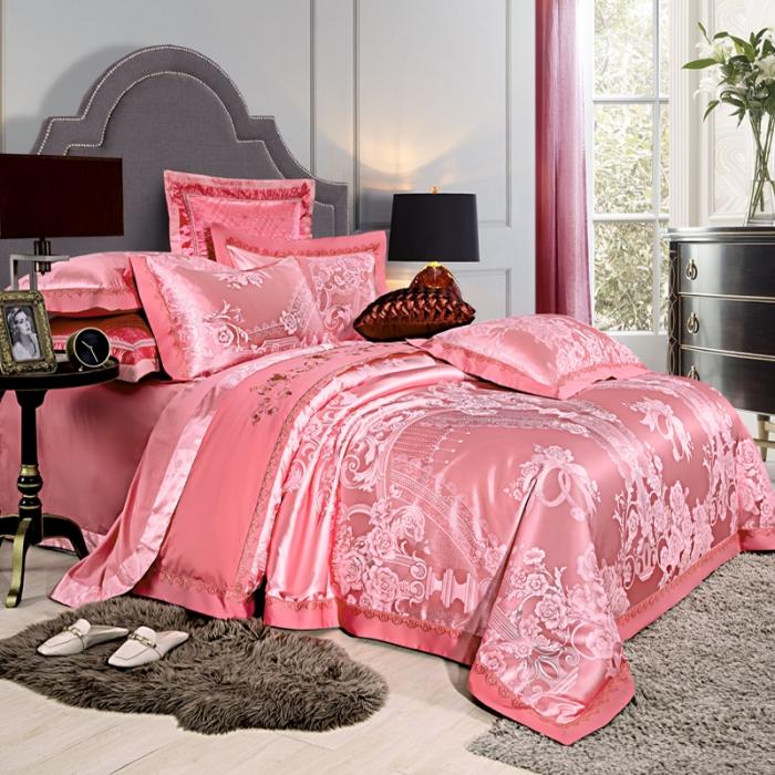 91家纺网 家纺一手货源 找家纺 60支丝棉贡缎提花经典绣花