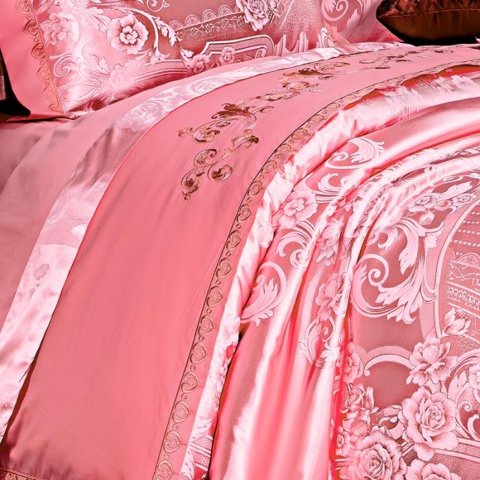 91家纺网 家纺一手货源 找家纺 60支丝棉贡缎提花经典绣花