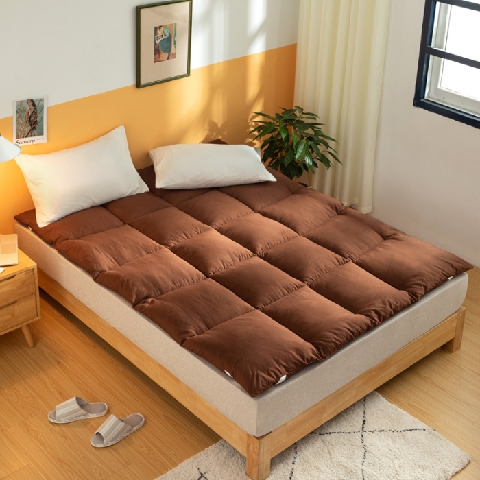 91家纺网 家纺一手货源 找家纺 壹张床 2020新款羽丝绒床垫 咖色