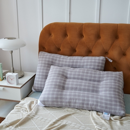 91家纺网 家纺一手货源 找家纺 （总）赛格时代家居   枕芯 全棉色织水洗羽丝绒枕