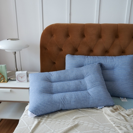 91家纺网 家纺一手货源 找家纺 （总）赛格时代家居   枕芯 全棉色织水洗羽丝绒枕