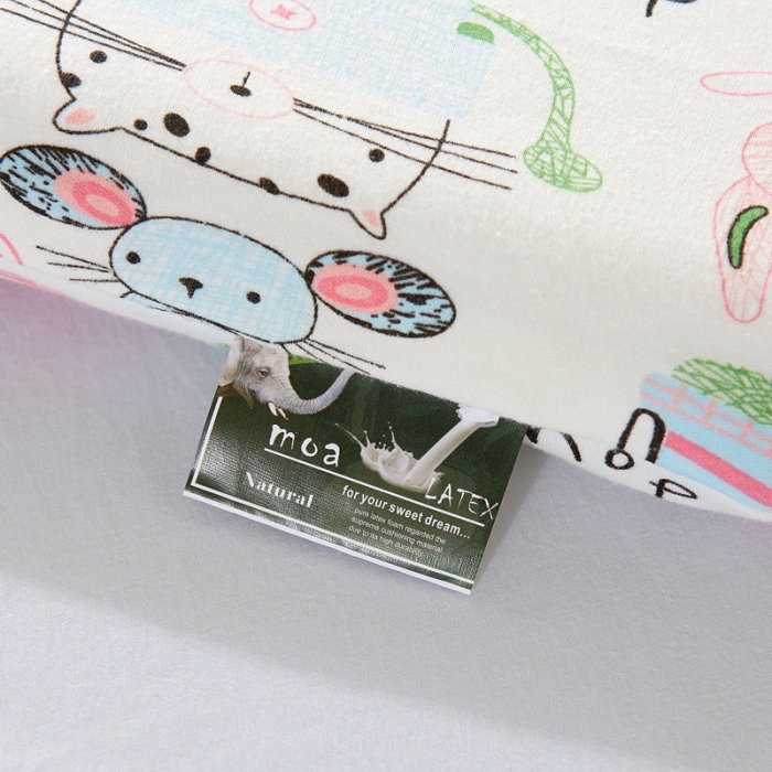 91家纺网 家纺一手货源 找家纺 萌番宝 新款婴儿薄定型乳胶枕头43*28*3cm 花花世界