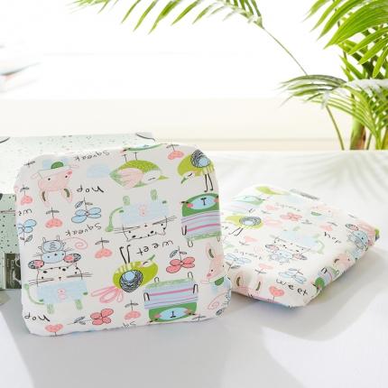 萌番宝枕业  2018新款宝宝枕婴儿枕26*31cm花花世界