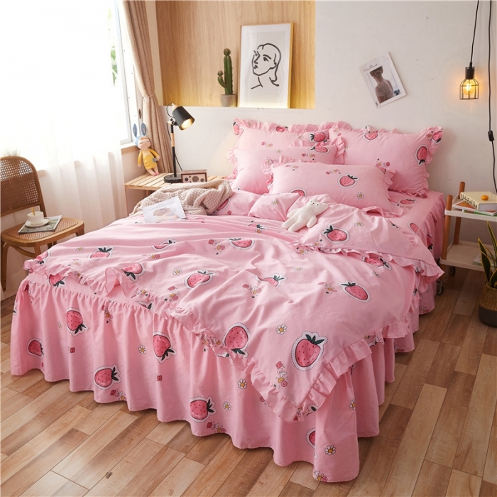 91家纺网 家纺一手货源 找家纺 十个点家纺 2020新款印花床裙四件套阳光草莓