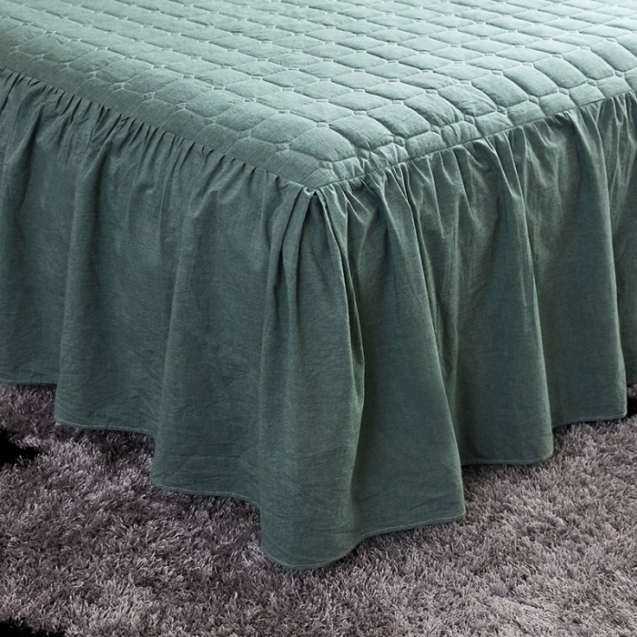91家纺网 家纺一手货源 找家纺 十个点家纺2020新款夹棉单件床裙 豆绿