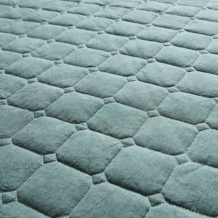 91家纺网 家纺一手货源 找家纺 十个点家纺2020新款夹棉单件床裙 豆绿