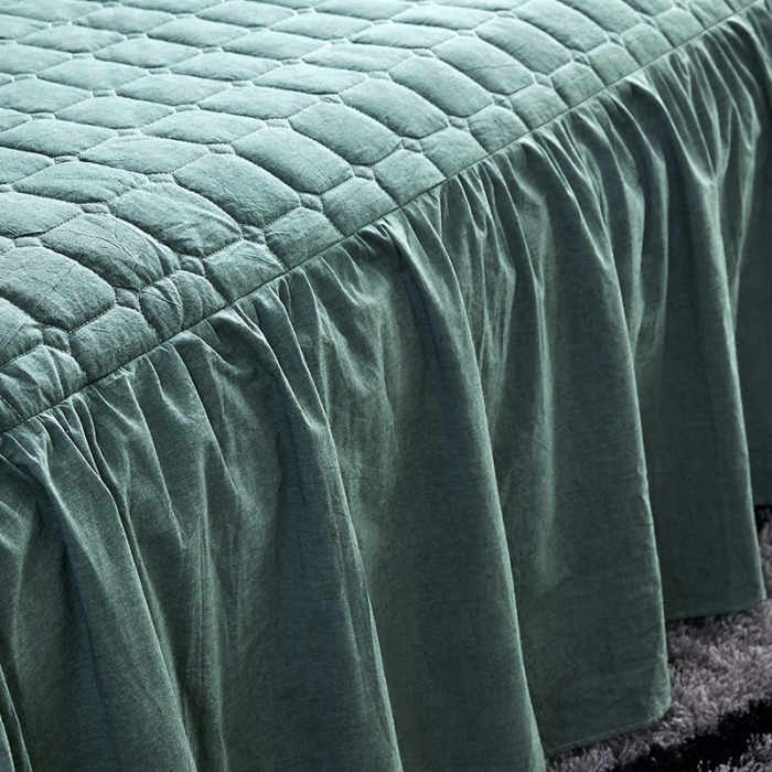 91家纺网 家纺一手货源 找家纺 十个点家纺2020新款夹棉单件床裙 豆绿