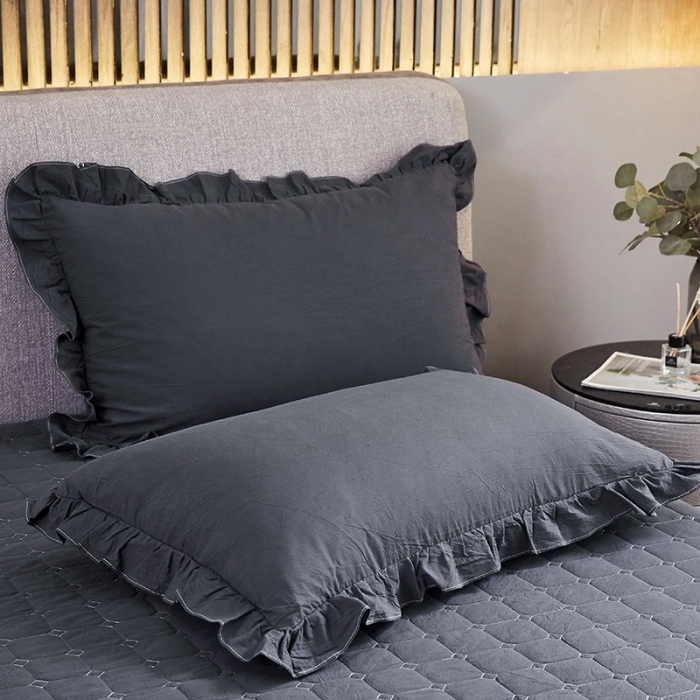 91家纺网 家纺一手货源 找家纺 十个点家纺2020新款夹棉单件床裙 黑青年