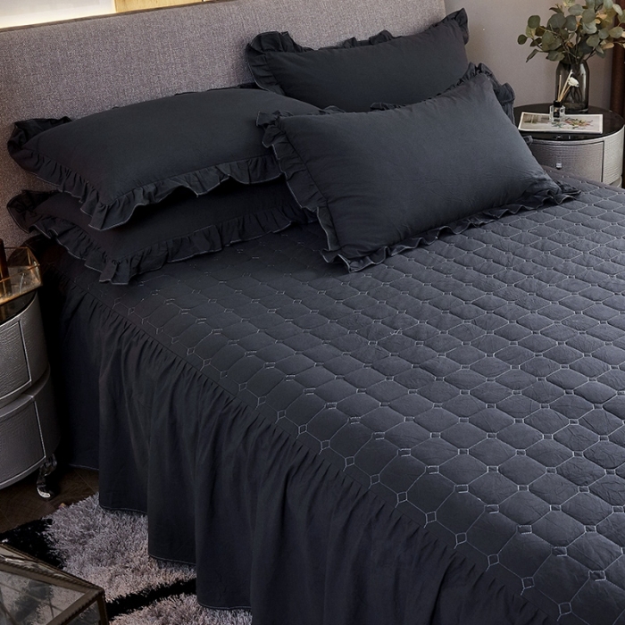 91家纺网 家纺一手货源 找家纺 十个点家纺2020新款夹棉单件床裙 黑青年