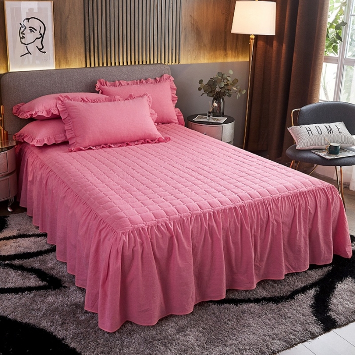 91家纺网 家纺一手货源 找家纺 十个点家纺2020新款夹棉单件床裙 红青年