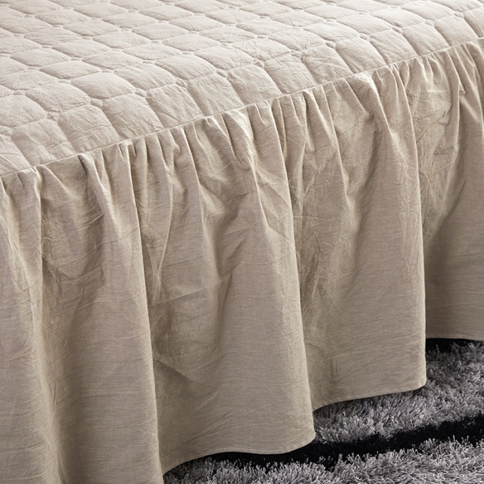 91家纺网 家纺一手货源 找家纺 十个点家纺2020新款夹棉单件床裙 卡其