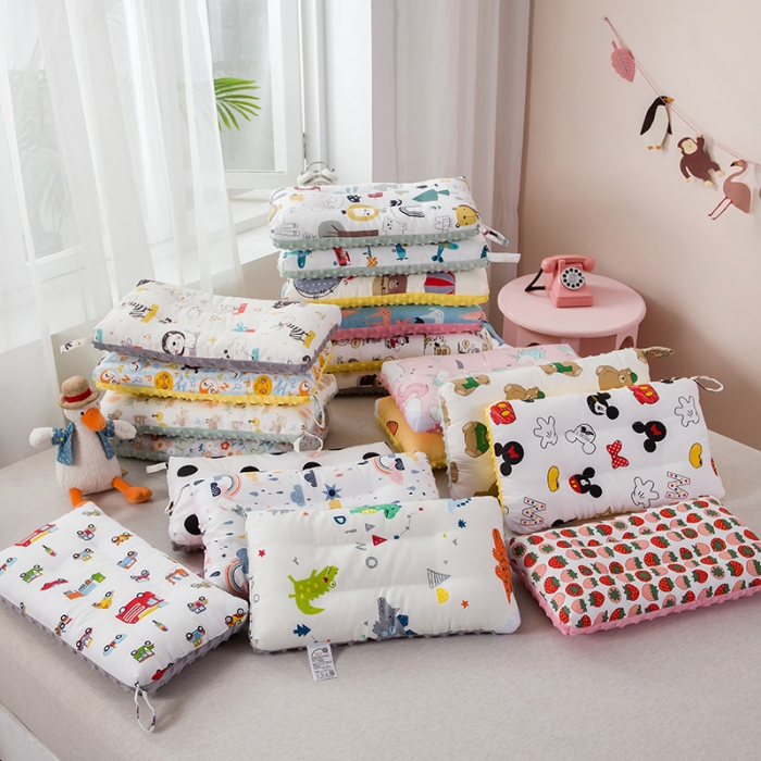 91家纺网 家纺一手货源 找家纺 十九色 2022新款豆豆绒可水洗定型枕儿童枕芯 独角兽30*50CM