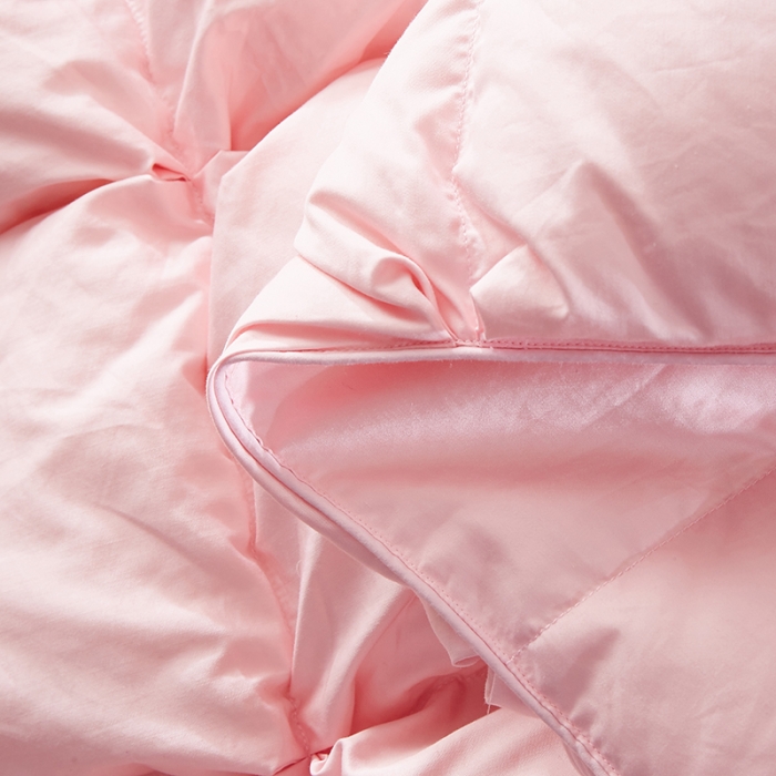 91家纺网 家纺一手货源 找家纺 俏企鹅 2025新款柔赛丝水立方羽绒被 粉色