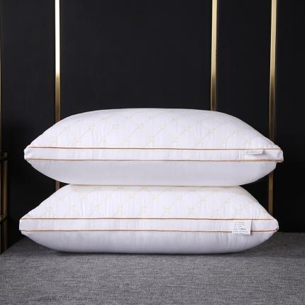 91家纺网 家纺一手货源 找家纺 （总）浩宇家纺 新款枕芯立体磨毛星星羽丝绒舒适助眠护颈椎枕头