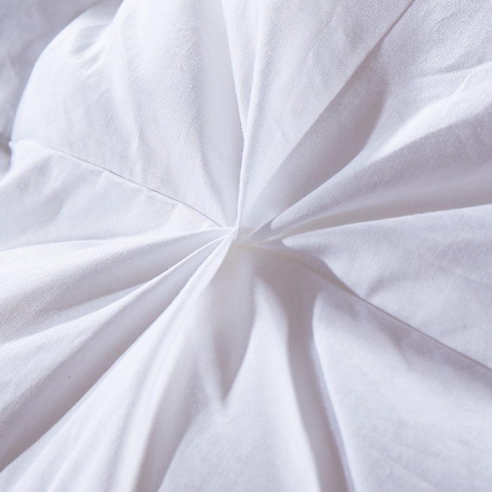 91家纺网 家纺一手货源 找家纺 俏企鹅 2025新款柔赛丝米字格羽绒被 白色