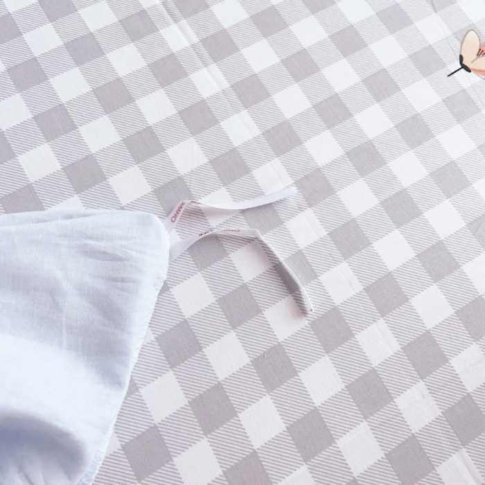 91家纺网 家纺一手货源 找家纺 窝米 2020新款13370小清新花卉风系列四件套 花瑾蓝