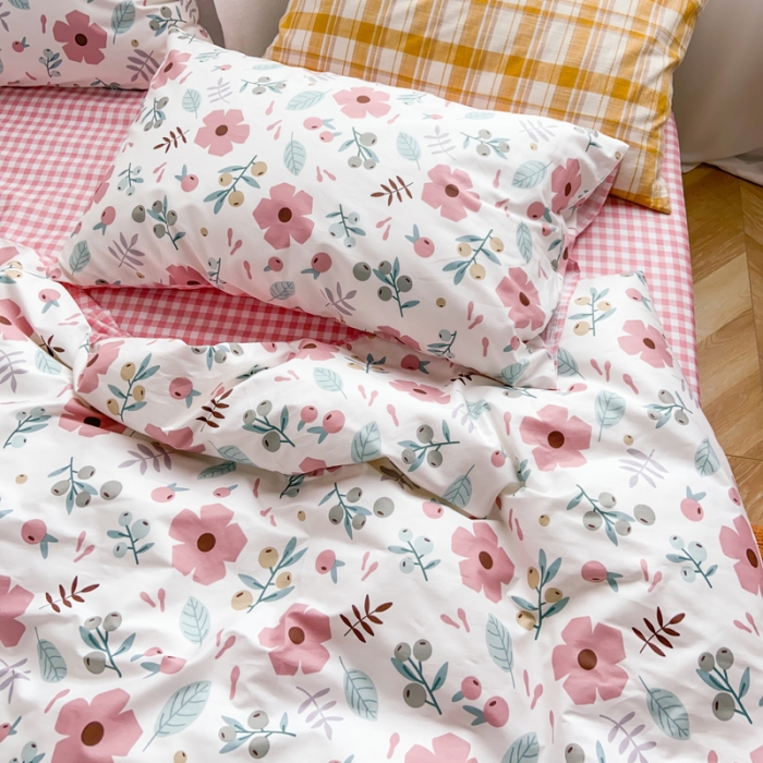 91家纺网 家纺一手货源 找家纺 窝米 2020新款13370小清新花卉风系列四件套 一芳红