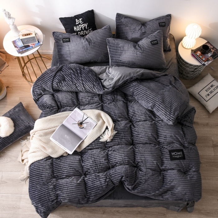 91家纺网 家纺一手货源 找家纺 唐人居家纺  2025冬季保暖魔法绒四件套 丽莎-灰色