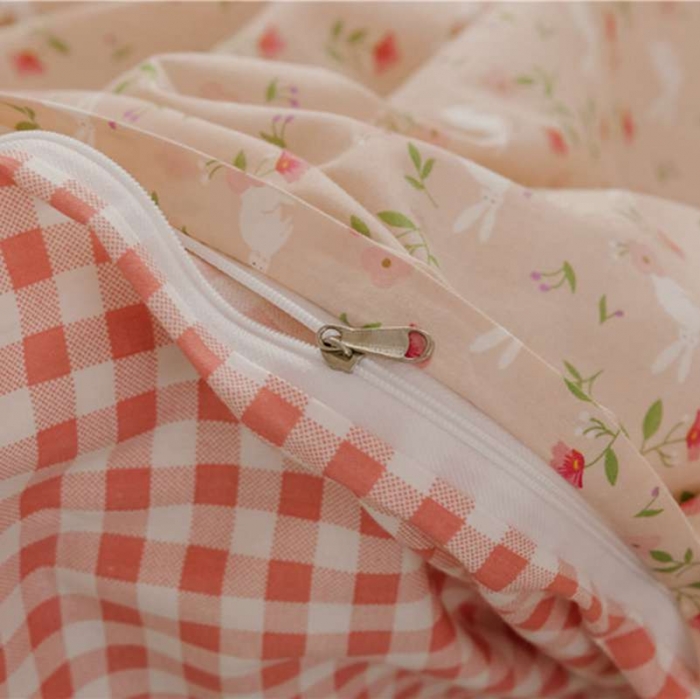 91家纺网 家纺一手货源 找家纺 棉眠 2020新款全棉小碎花13070四件套 瑞贝卡