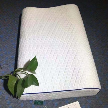 允泰乳胶 2020新款抑菌防螨竹炭泰国进口天然乳胶枕头
