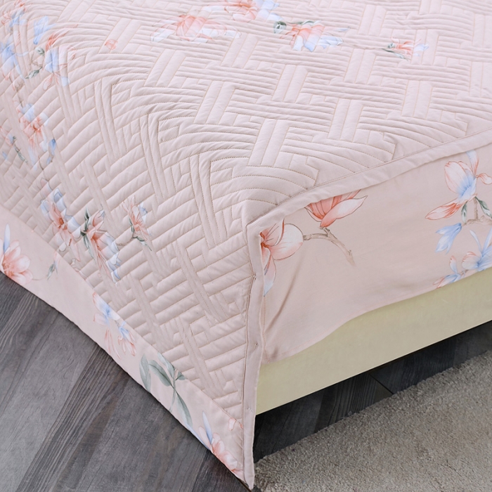 91家纺网 家纺一手货源 找家纺 OL 2021新款13372全棉夹棉活性印染单品床盖 出水芙蓉