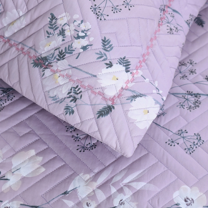 91家纺网 家纺一手货源 找家纺 OL 2021新款13372全棉夹棉活性印染单品枕套 俏上枝头