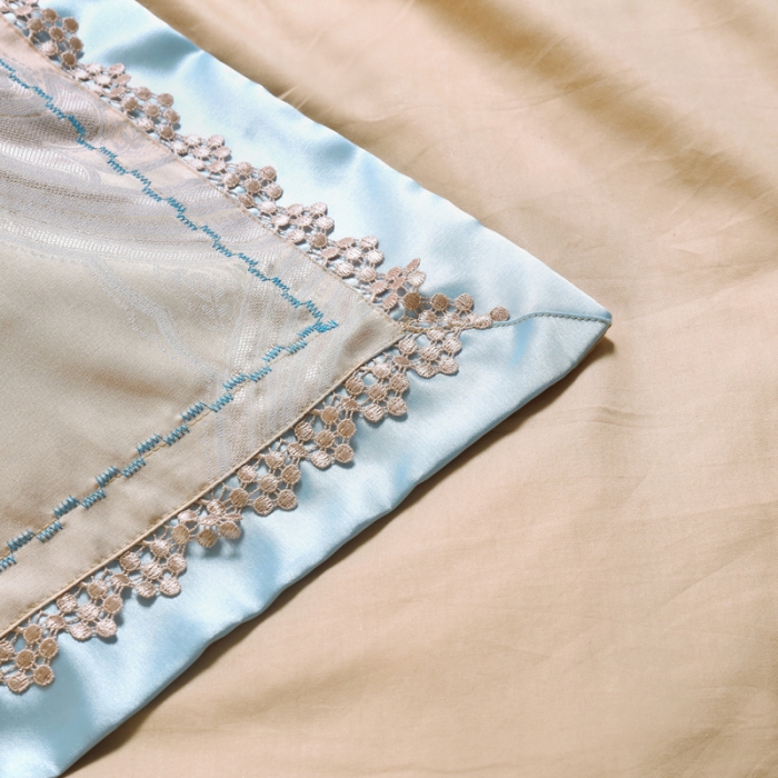 91家纺网 家纺一手货源 找家纺 OL家纺2020欧式轻奢丝加棉贡缎大提花床盖四件套 别样年华