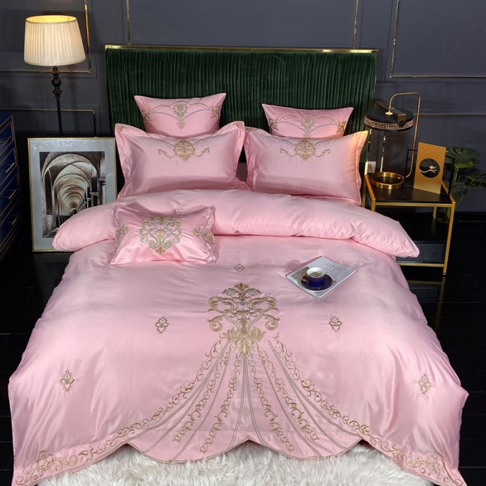 91家纺网 家纺一手货源 找家纺 宅家居60支贡缎真臻品丝B版纯棉刺绣卡瑞娜系列四件套 花瓣粉