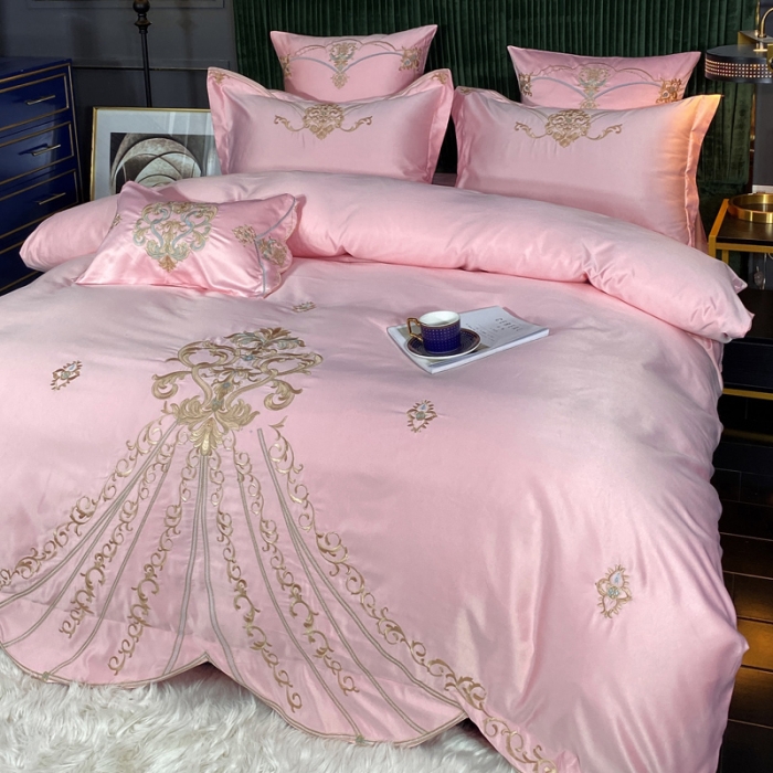 91家纺网 家纺一手货源 找家纺 宅家居60支贡缎真臻品丝B版纯棉刺绣卡瑞娜系列四件套 花瓣粉