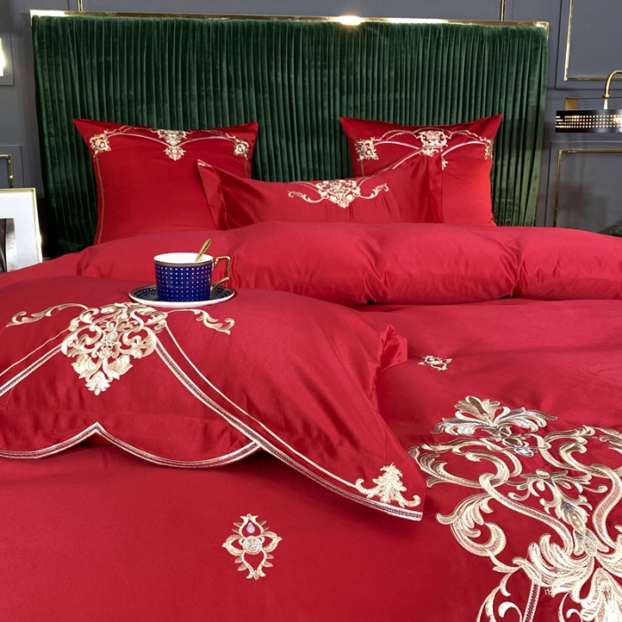 91家纺网 家纺一手货源 找家纺 宅家居60支贡缎真臻品丝B版纯棉刺绣卡瑞娜系列四件套 玫瑰红