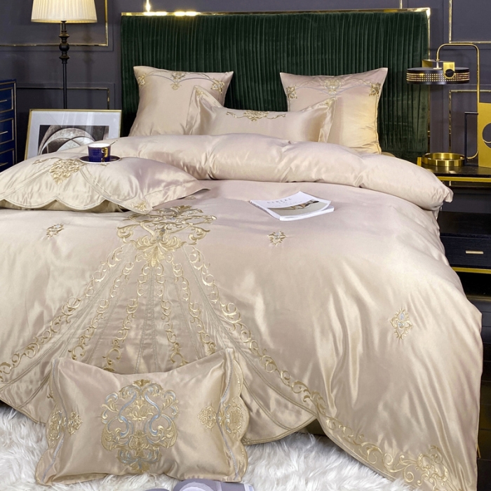 91家纺网 家纺一手货源 找家纺 宅家居60支贡缎真臻品丝B版纯棉刺绣卡瑞娜系列四件套 香槟金