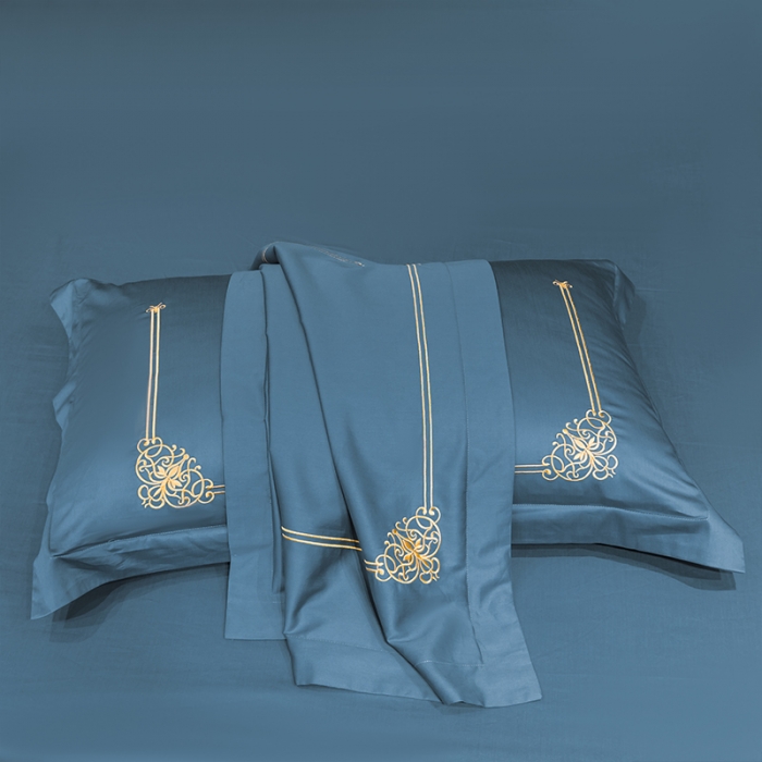 91家纺网 家纺一手货源 找家纺 慕色家纺2020新款欧式倾城全棉长绒棉刺绣四件套倾城-宾利蓝