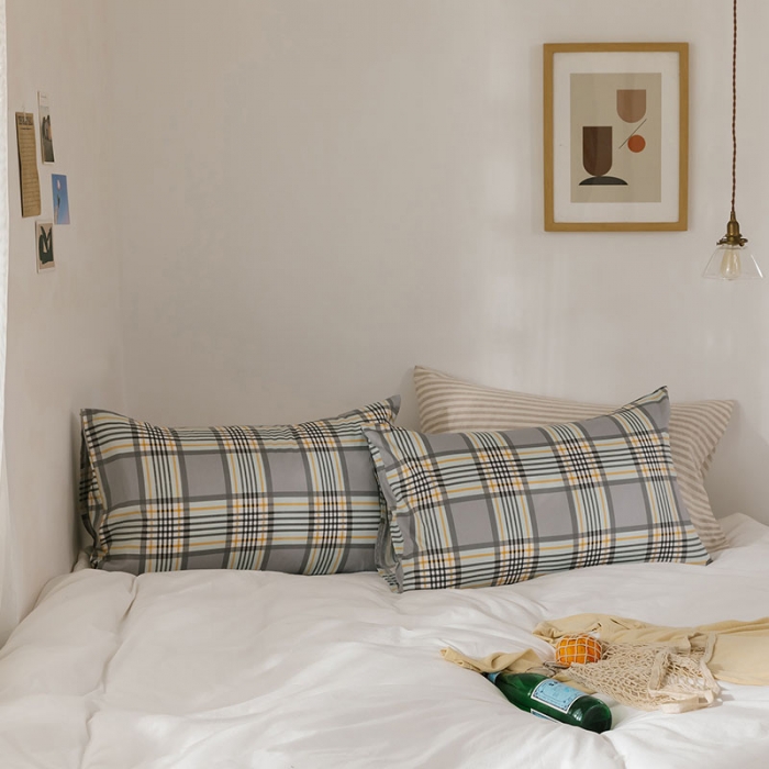 91家纺网 家纺一手货源 找家纺 艾沁 2020新款13372全棉枕套48*74cm 灰条格