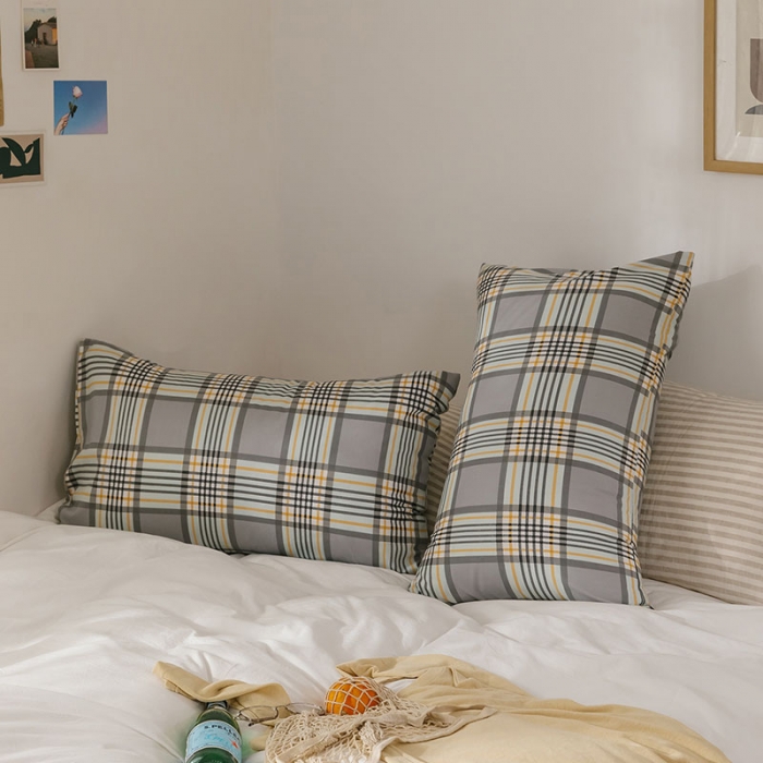 91家纺网 家纺一手货源 找家纺 艾沁 2020新款13372全棉枕套48*74cm 灰条格